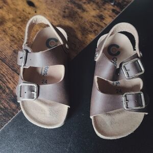 Conguitos Synthetic Leather Sandals